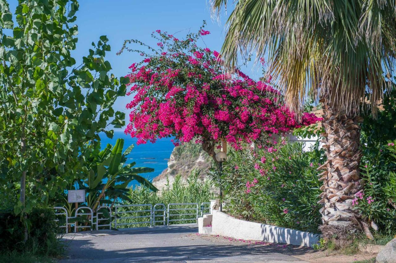 Hotel Villaggio Stromboli Santa Domenica  Eksteriør bilde